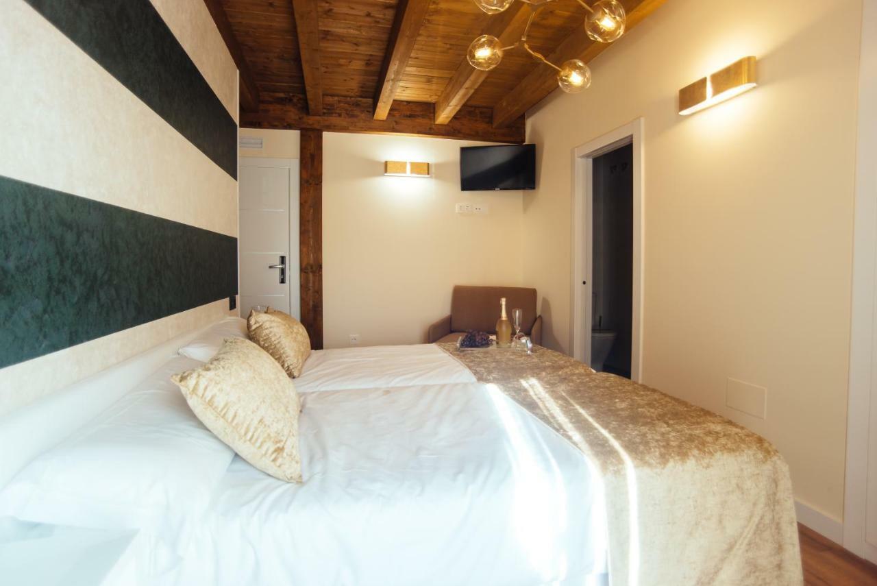 Hotel Rural Pinares De Soria Molinos de Duero Eksteriør bilde